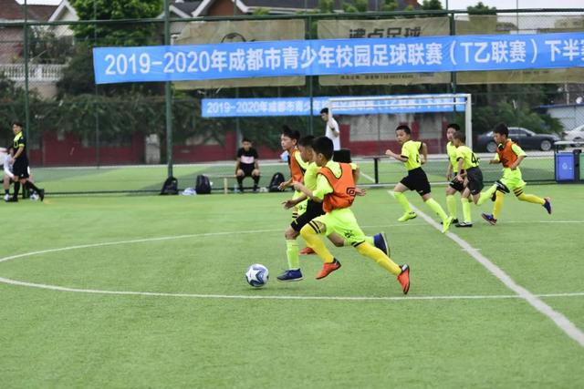 大连英博官宣续约新晋国脚毛伟杰 新合同持续至2029年